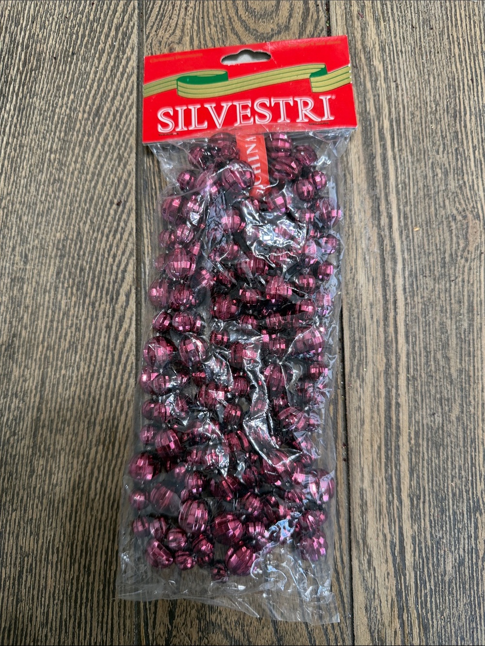 VTG Silvestri Metallic Burgundy Beaded Garland Holiday Christmas Craft Dead Stoc